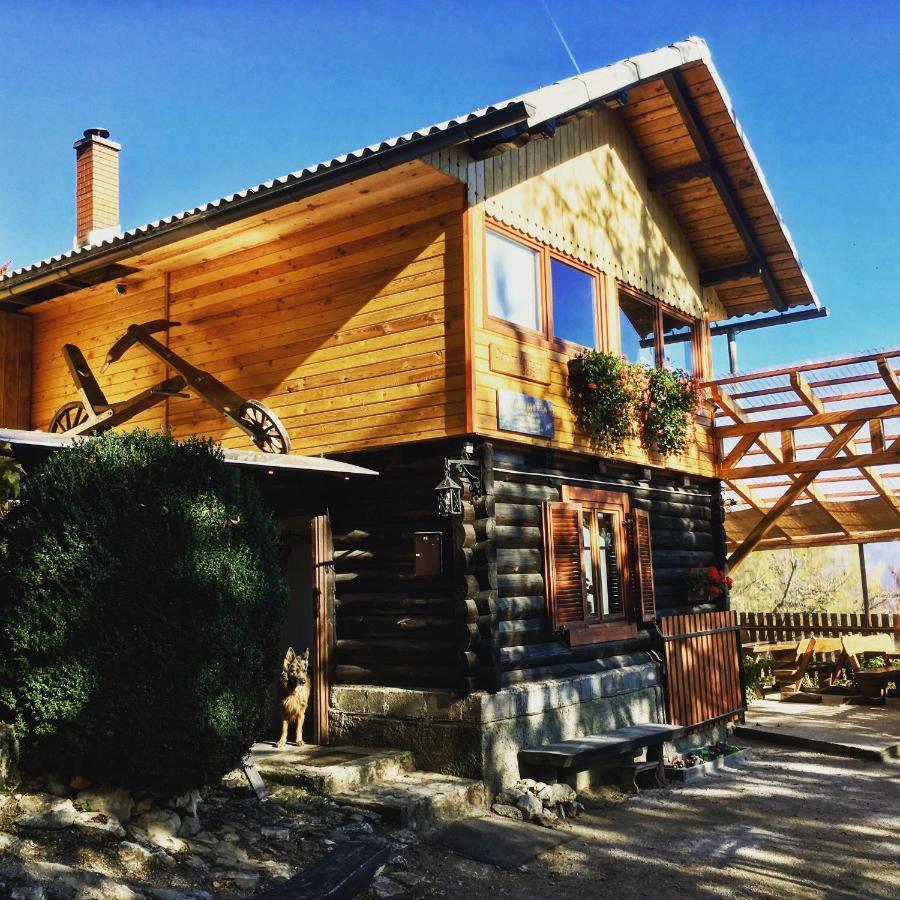 Lodge Dom Na Lovrencu Baselj Екстер'єр фото